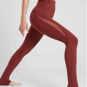 Athleta Aura Heel Tight Legging in Powervita in Maple Red Mesh